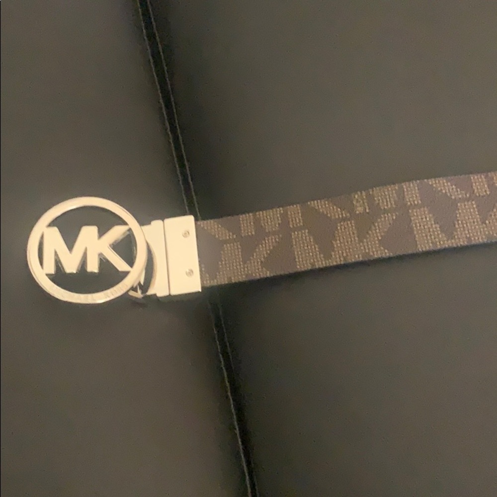 Micheal kors belt